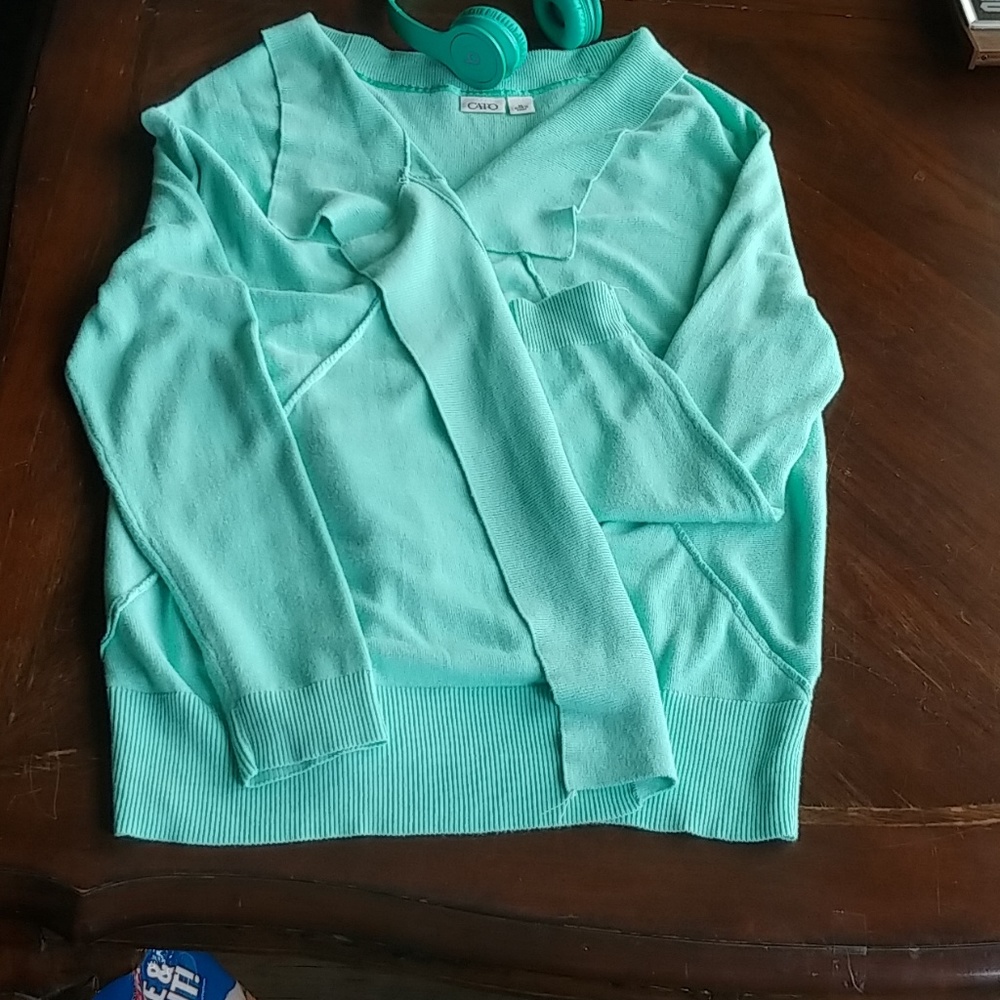 Wowens sweater